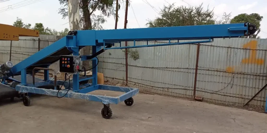 Customization Capabilities Offered by Truck Loading Conveyor Manufacturers