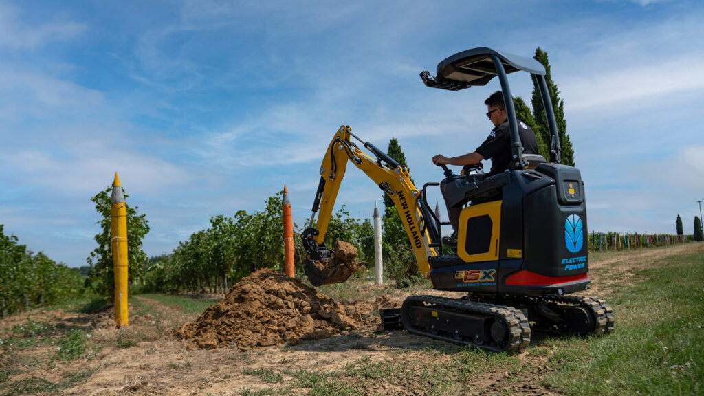 Electric Mini Excavator Productivity Factors and Operational Best Practices